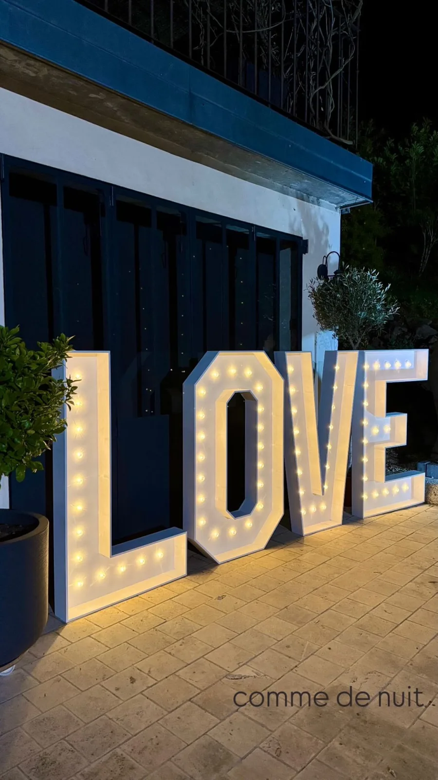 Lettre LOVE géante 120cm